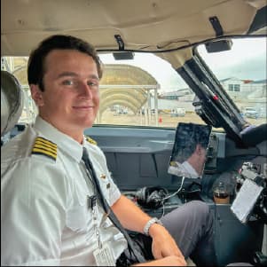 Charles Canavan - Boeing 737 Pilot and Flight Instructor